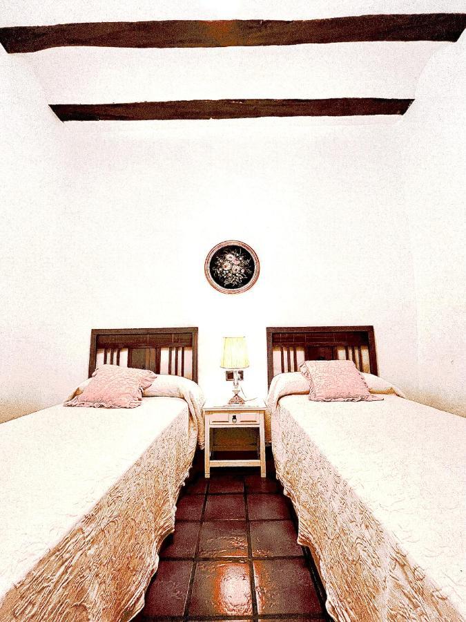 Las 9 Candelas Alojamiento En El Centro De イエクラ エクステリア 写真